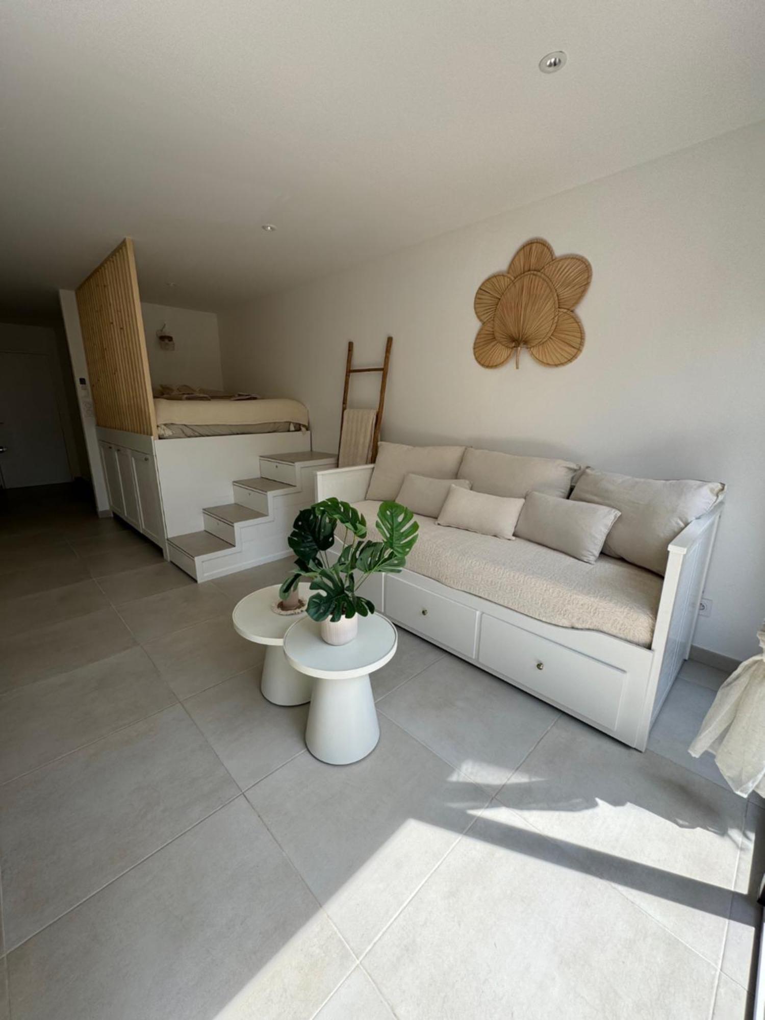 Chez Timmaflo Apartment Fréjus Екстериор снимка