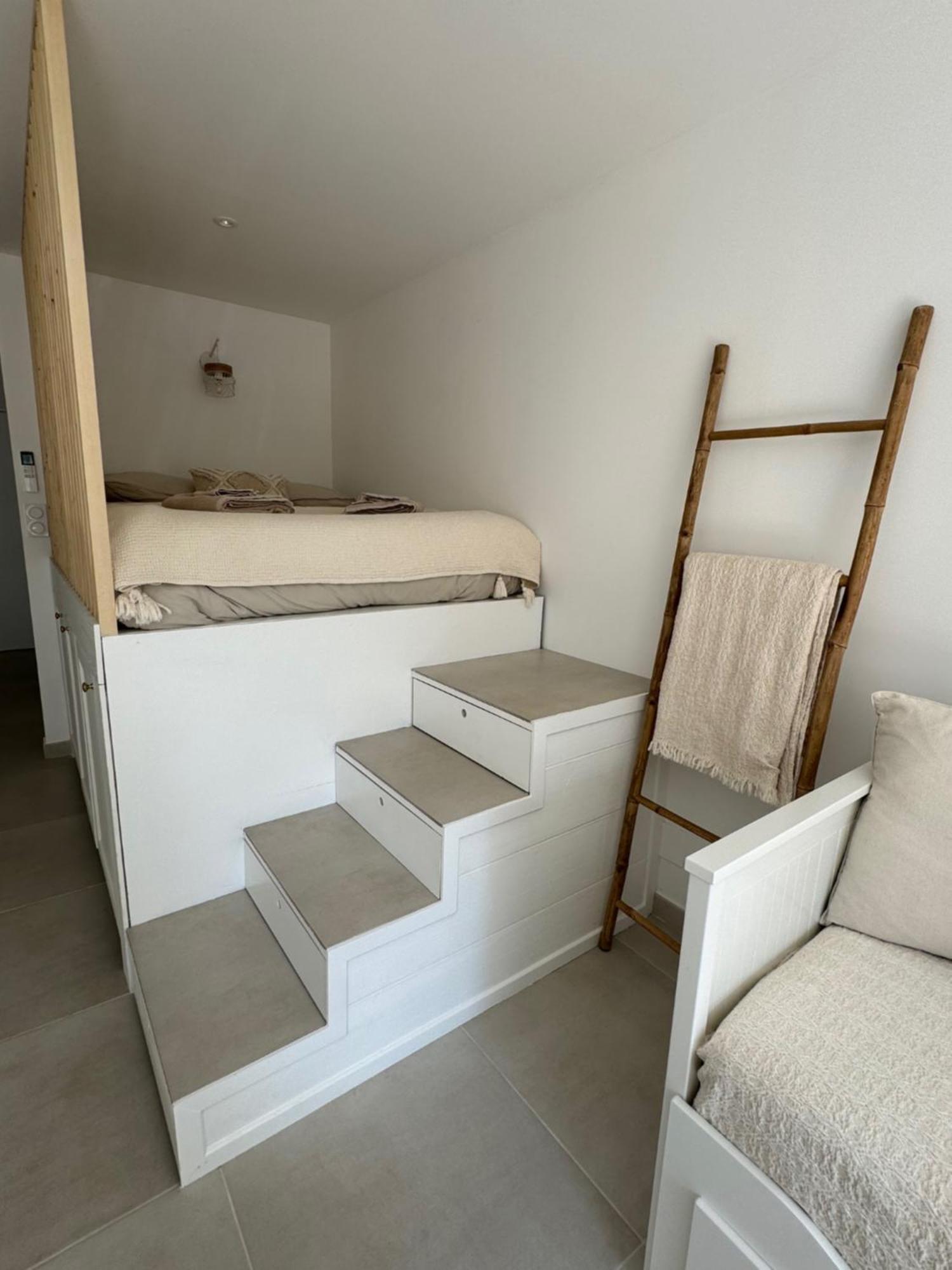 Chez Timmaflo Apartment Fréjus Екстериор снимка